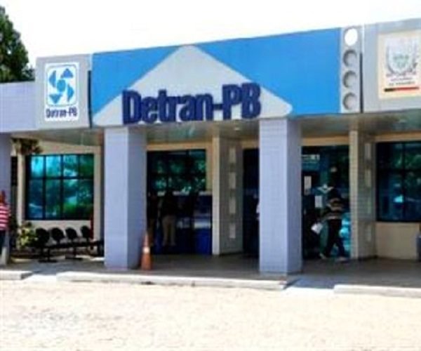 Detran-PB prorroga suspensão de transferência de veículos de outros estados