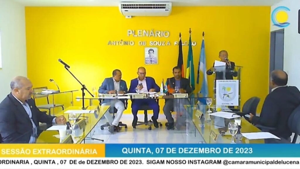 EM LUCENA – Pressionados pelo Executivo, vereadores de oposição aprovam projetos (já aprovados) que garantem suplementação de recursos para pagamento de folha de dezembro e 13º Salário do servidor público
