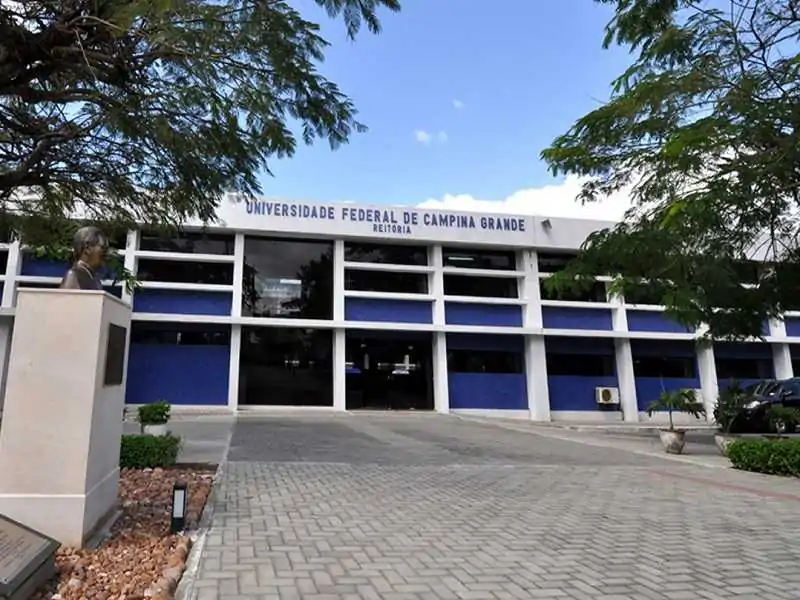 UFCG abre vagas para três mestrados, um doutorado e uma especialização