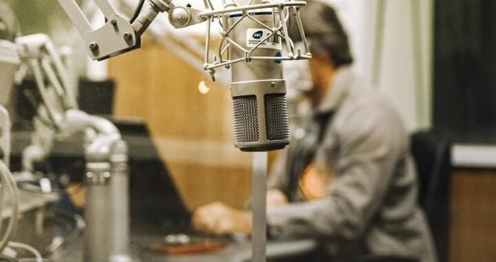 Regras mais simples para outorga de rádio e TV seguem para sanção