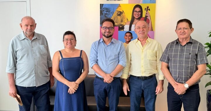 Sindseap-PB pede a secretário de administração que interceda junto ao governador para implantação de gratificação a servidores que mantém contatos direto com presos