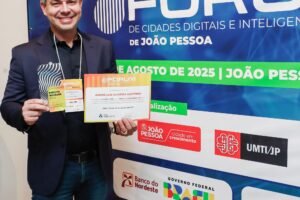 André Coutinho é reconhecido como Prefeito Inovador por implantar sistema pioneiro na saúde de Cabedelo