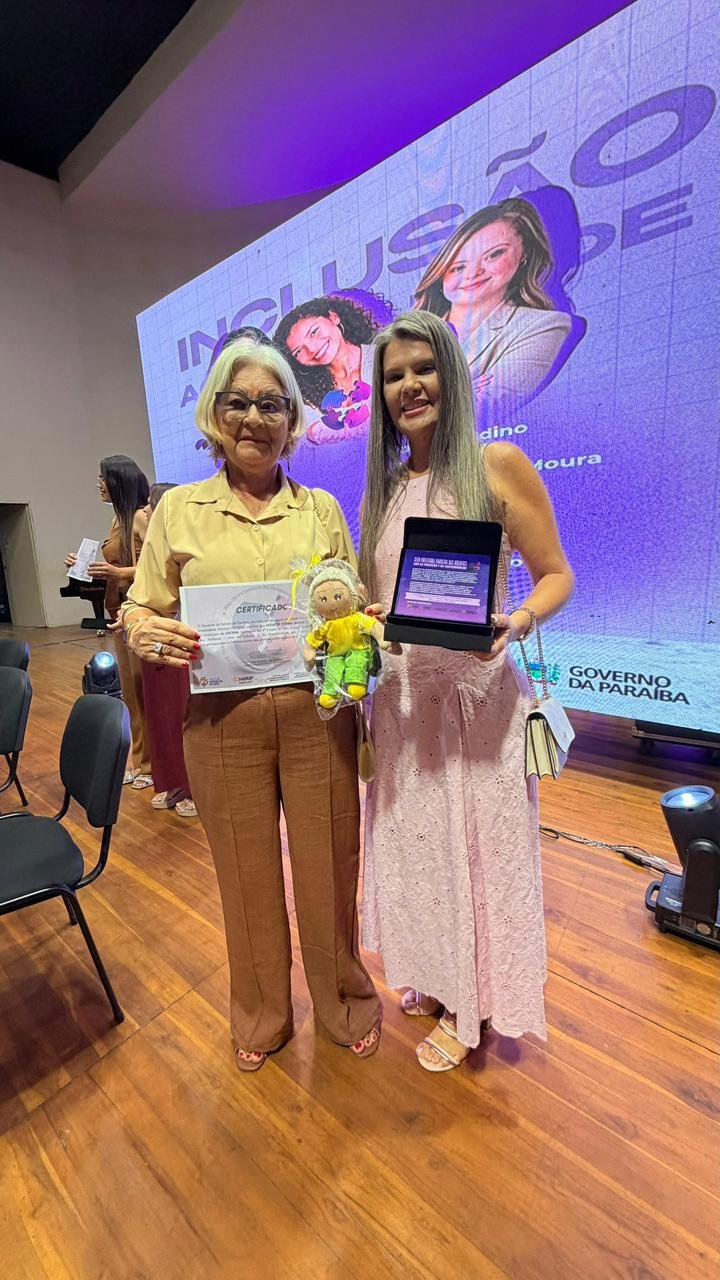 MAIS UMA PREMIAÇÃO – Munícípio de Lucena recebe prêmio “Prefeitura Parceira das Mulheres”