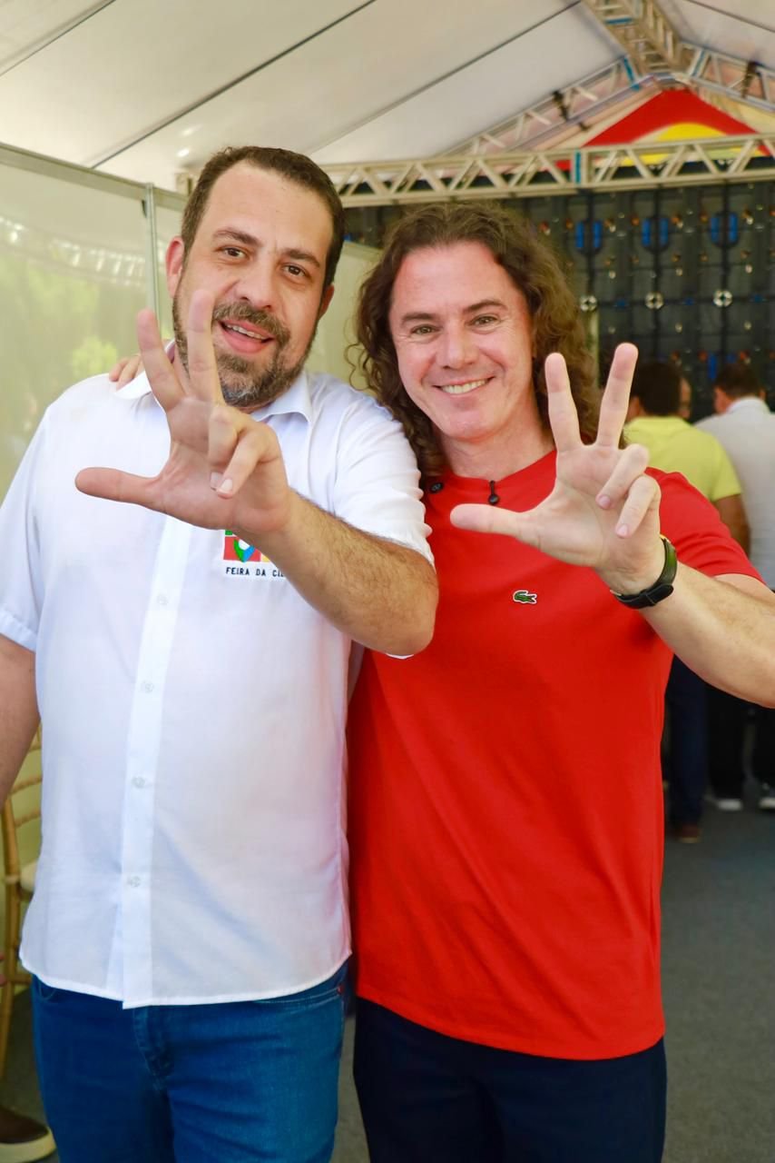 Em visita à Paraíba, Boulos se encontra com Veneziano e reafirma compromisso com a sua recondução ao Senado