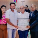 Cícero Lucena recebe Título de Cidadão de Cajazeirinhas, amplia apoios no Sertão e critica abandono de programas sociais pelo Estado