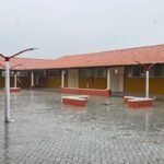 NESTA 5ª-FEIRA: Em Barra de Santa Rosa, prefeito Alex Condá entrega a Escola José Eudenício Correia Lins, quadra poliesportiva e ônibus à Secretaria de Saúde