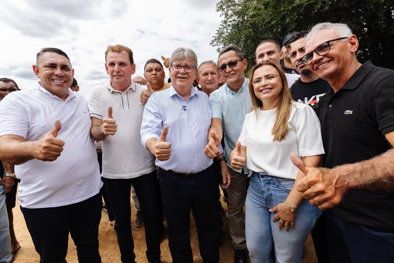 Prefeitos do Sertão destacam investimentos nos municípios e reforçam apoio à pré-candidatura de João Azevêdo ao Senado